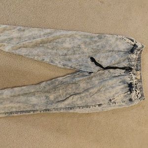 Hollister Jean joggers